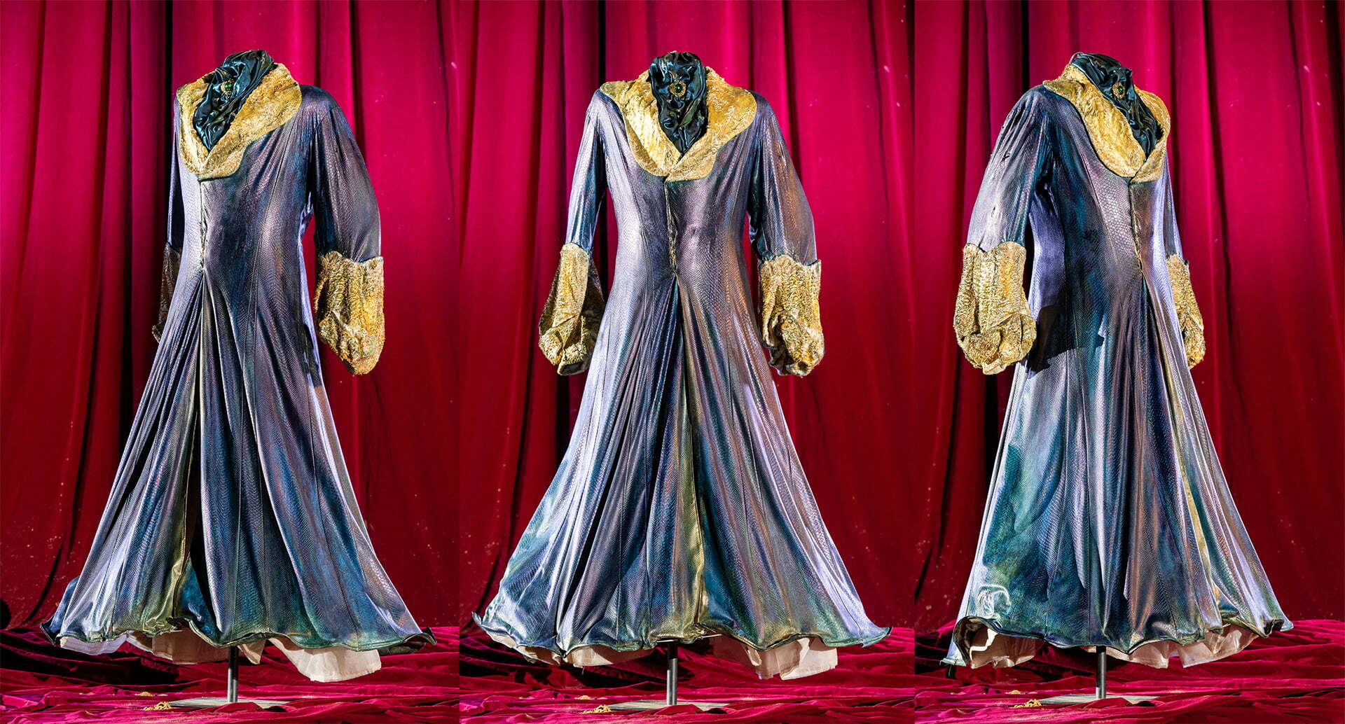 mondwind-zaubermantel-magic-cloak